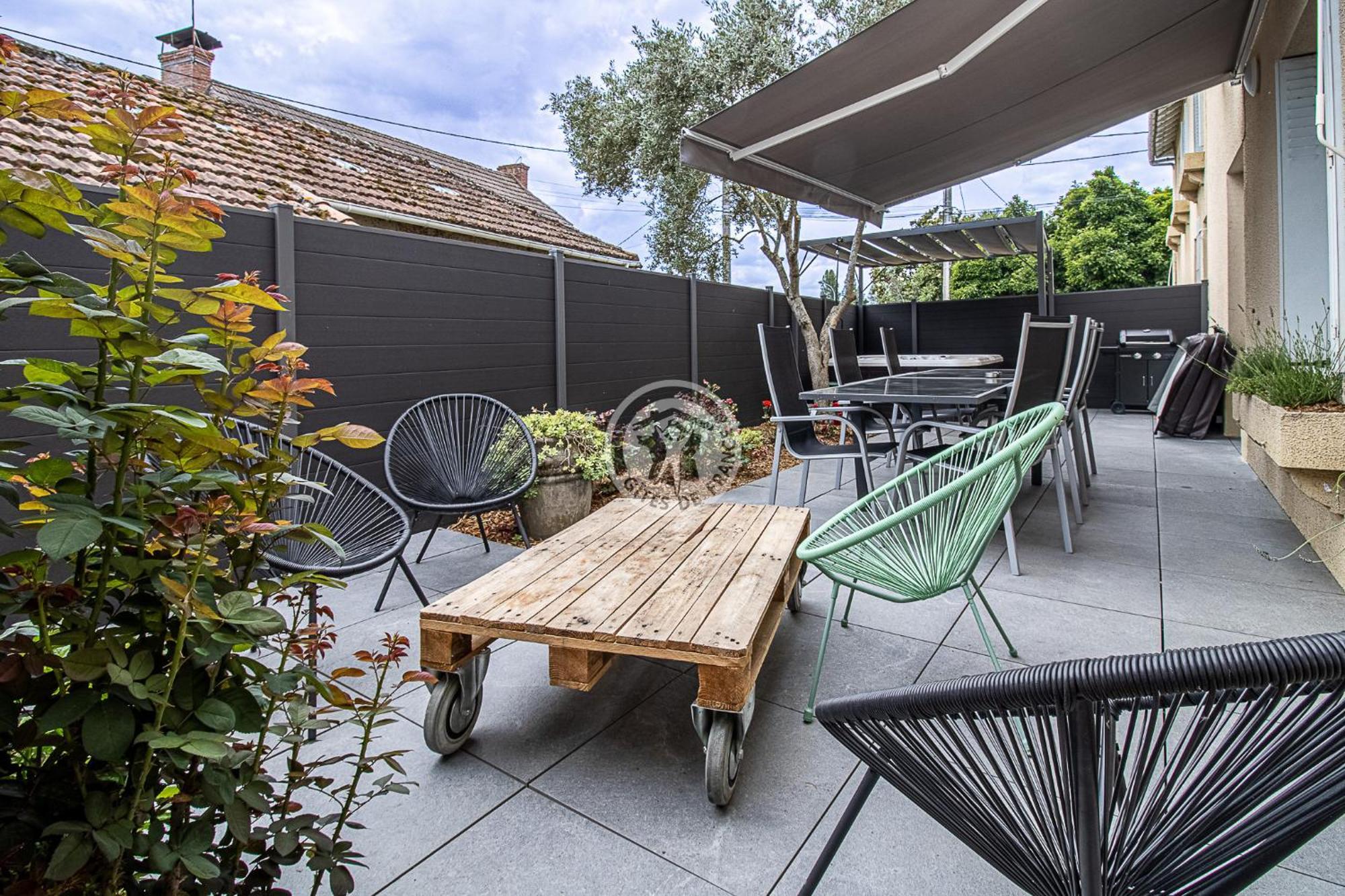 Location Appartement Des Pyrenees Borderes-sur-l'Echez Extérieur photo