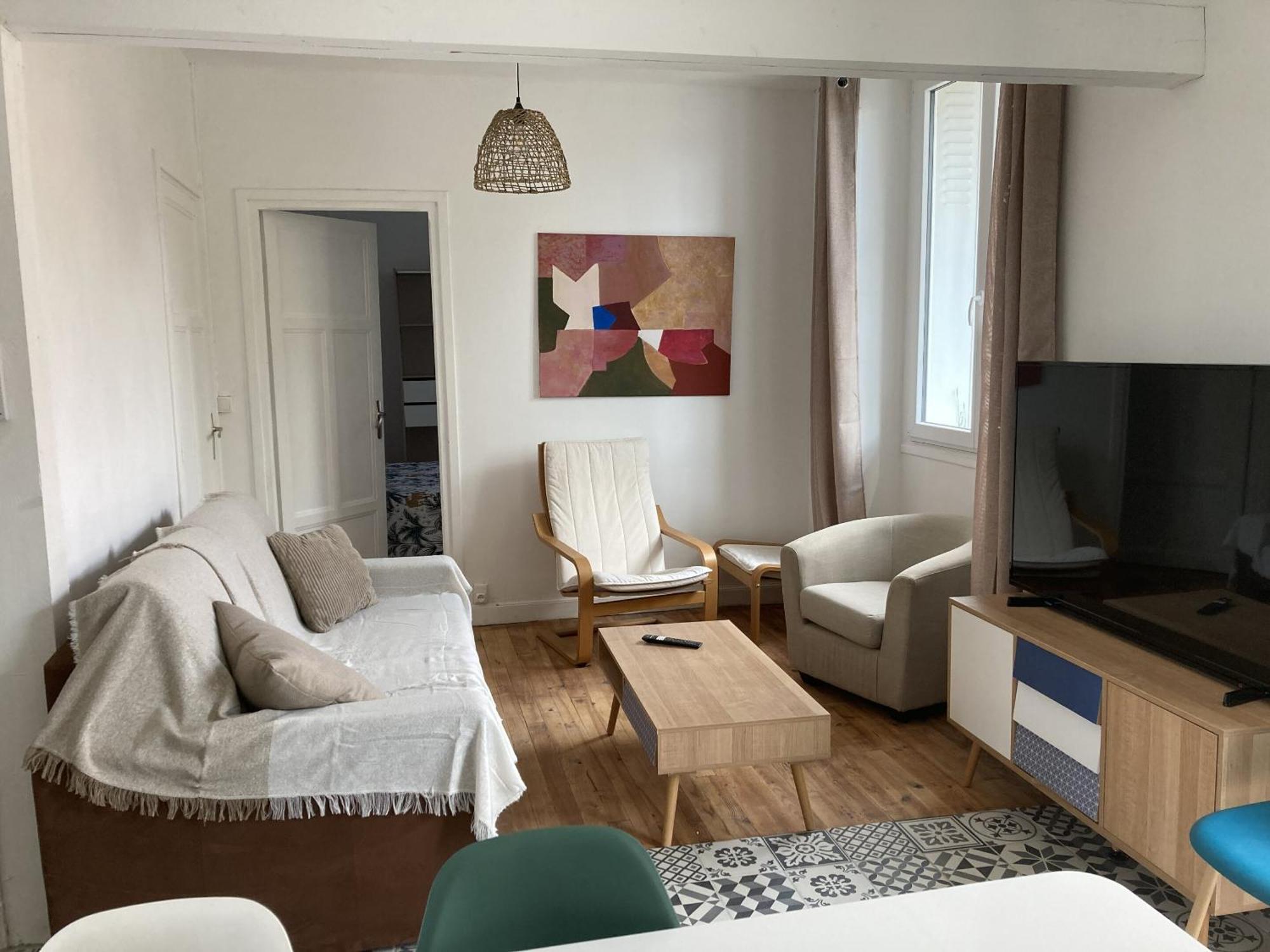 Location Appartement Des Pyrenees Borderes-sur-l'Echez Extérieur photo