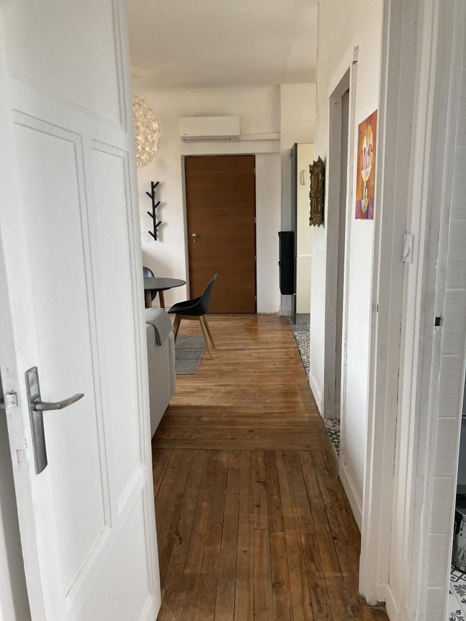 Location Appartement Des Pyrenees Borderes-sur-l'Echez Chambre photo