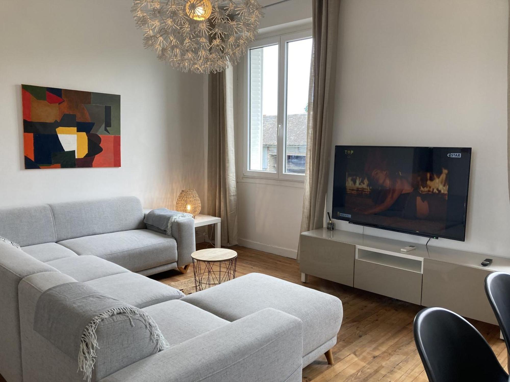 Location Appartement Des Pyrenees Borderes-sur-l'Echez Chambre photo